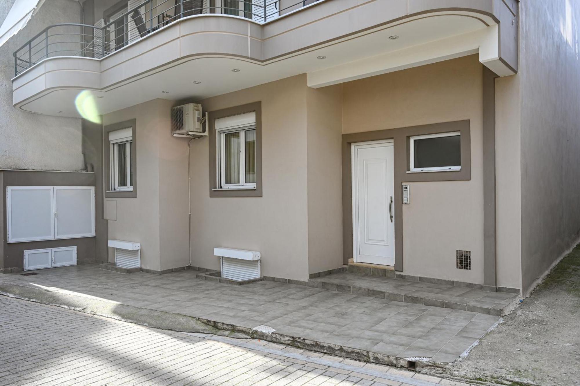 Dimitra House At Aigio By Greece Apartments Exterior photo